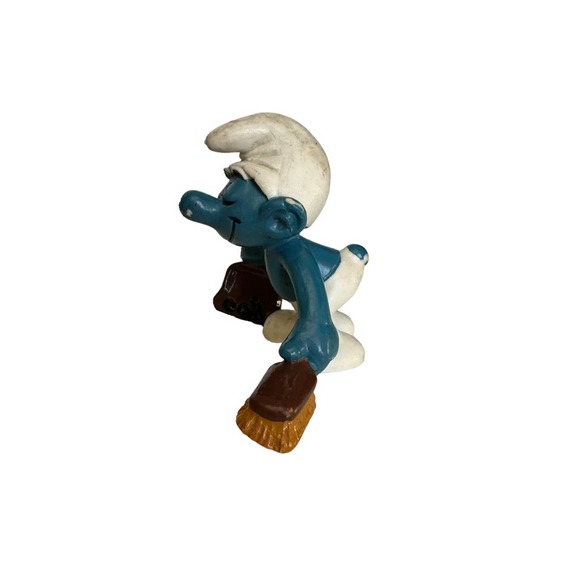 Vintage Smurf Figure with Dustpan 1984 Vintage Schleich - Picture 3 of 7